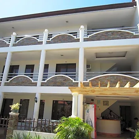 Seaview Apartelle