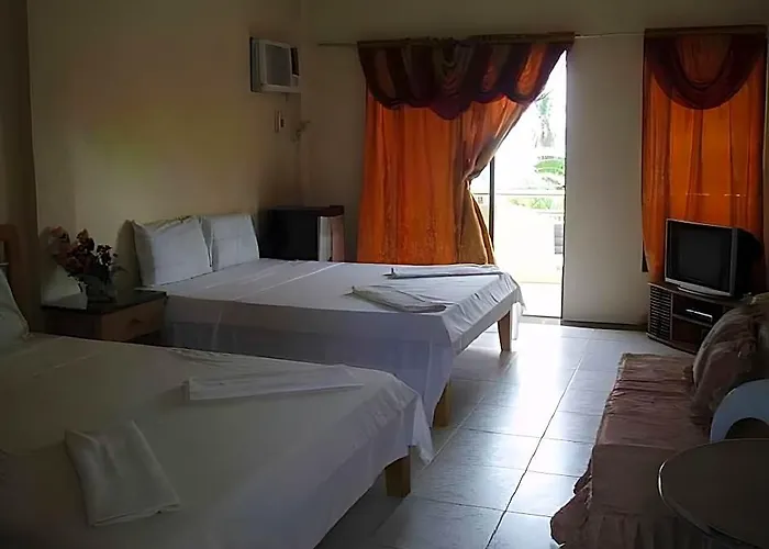 Seaview Apartelle Hotel 2*